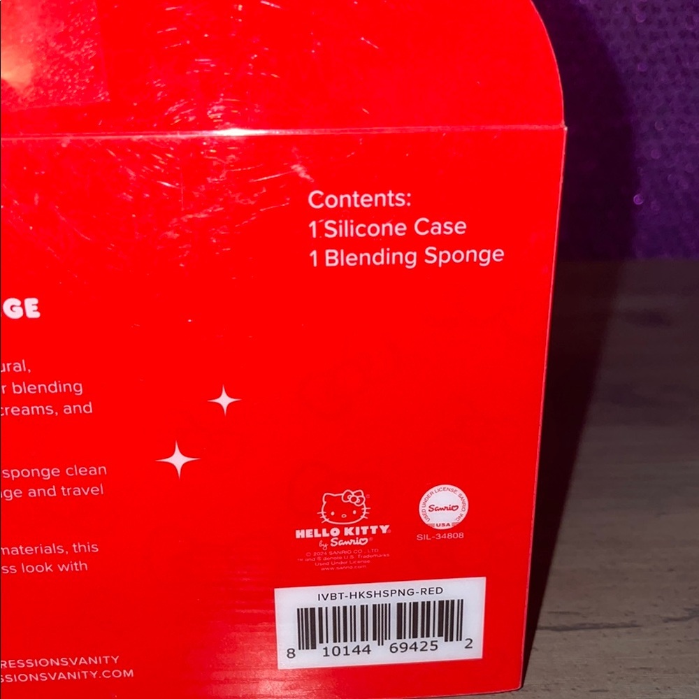 Impressions Hello Kitty Red Silicone Case and Blending Sponge Set - Picture 6 of 7